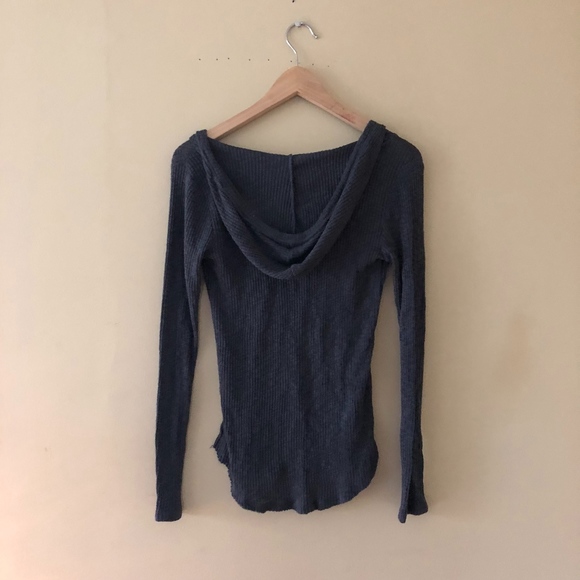 American Eagle Soft + Sexy Hooded Pullover - Picture 2 of 4